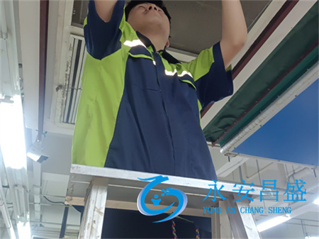 專(zhuān)業(yè)螺桿空調保養維修方法 讓中央空調持久運行