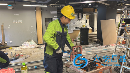 企業(yè)必看 中央空調改造省電50%方案 專(zhuān)業(yè)公司免費評估