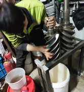 辦公樓安裝中央空調會(huì )影響吊頂美觀(guān)嗎？